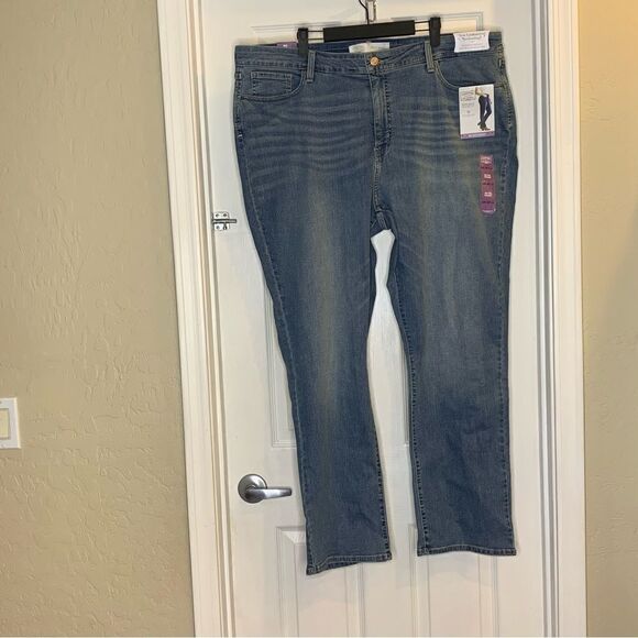 Signature Levi Strauss Mid Rise Straight Jeans Plus Size 24M - Picture 1 of 14